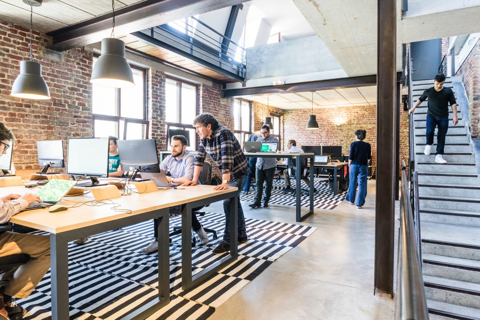 Why Abu Dhabi and Dubai are becoming popular startup hubs in the MENA region